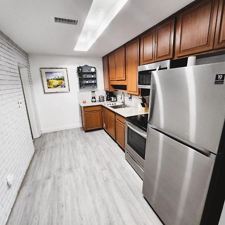Cozy 3 Bedroom House Near Airport/Raymond Stadium/Downtown. تامبا المظهر الخارجي الصورة